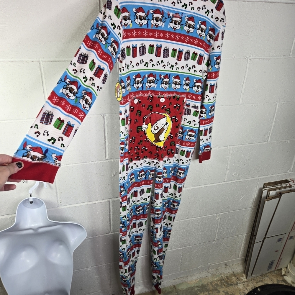 Buc-Ees Christmas One Piece Unionsuit Pajamas New - Picture 2 of 9